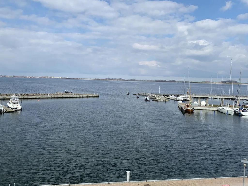 Ferienwohnung Hafenblick Wiek auf Rügen Kültér fotó